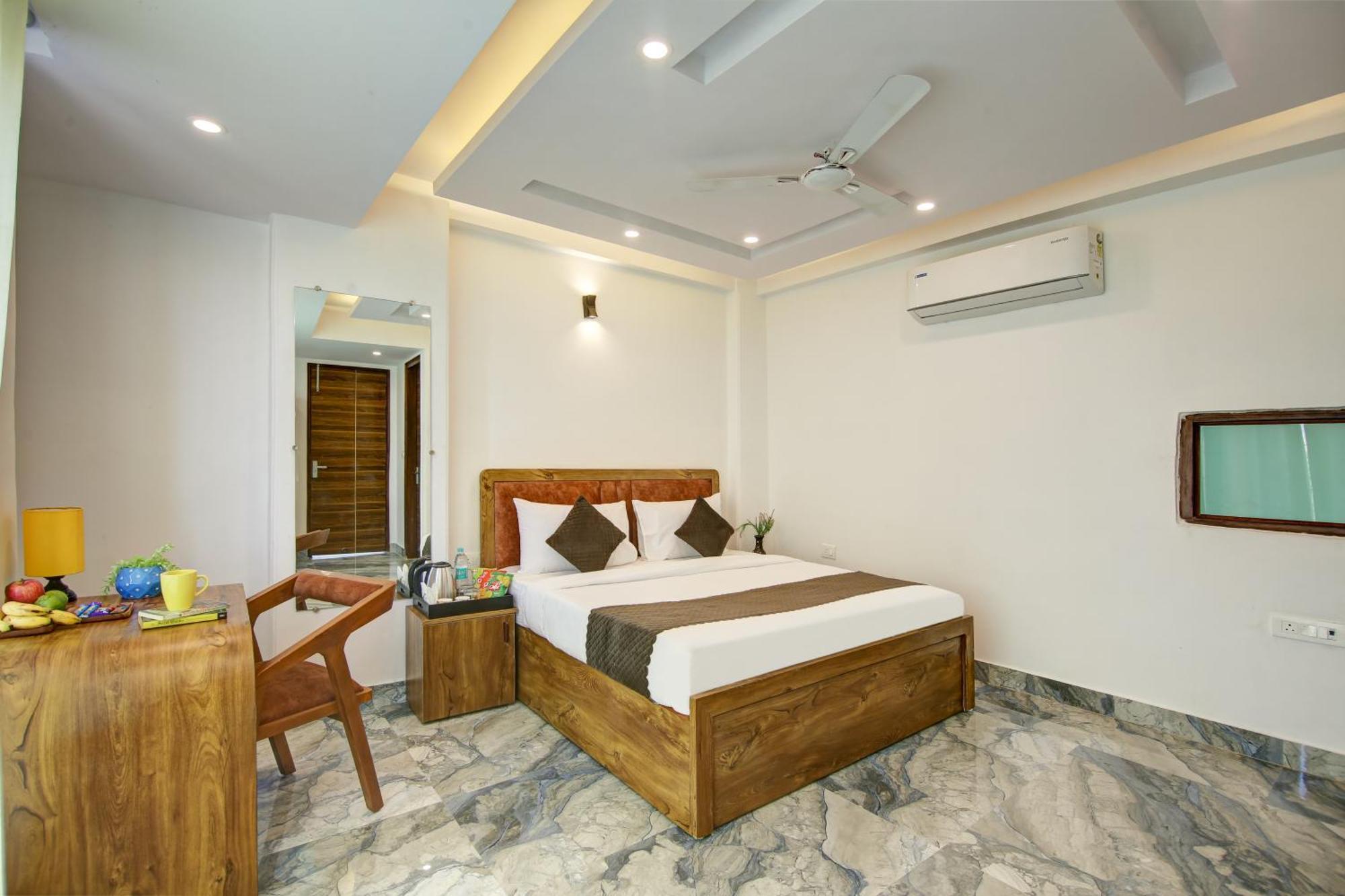 Hotel The Emporio Grand Near Vaishali Metro Station Ghaziabad Exterior foto