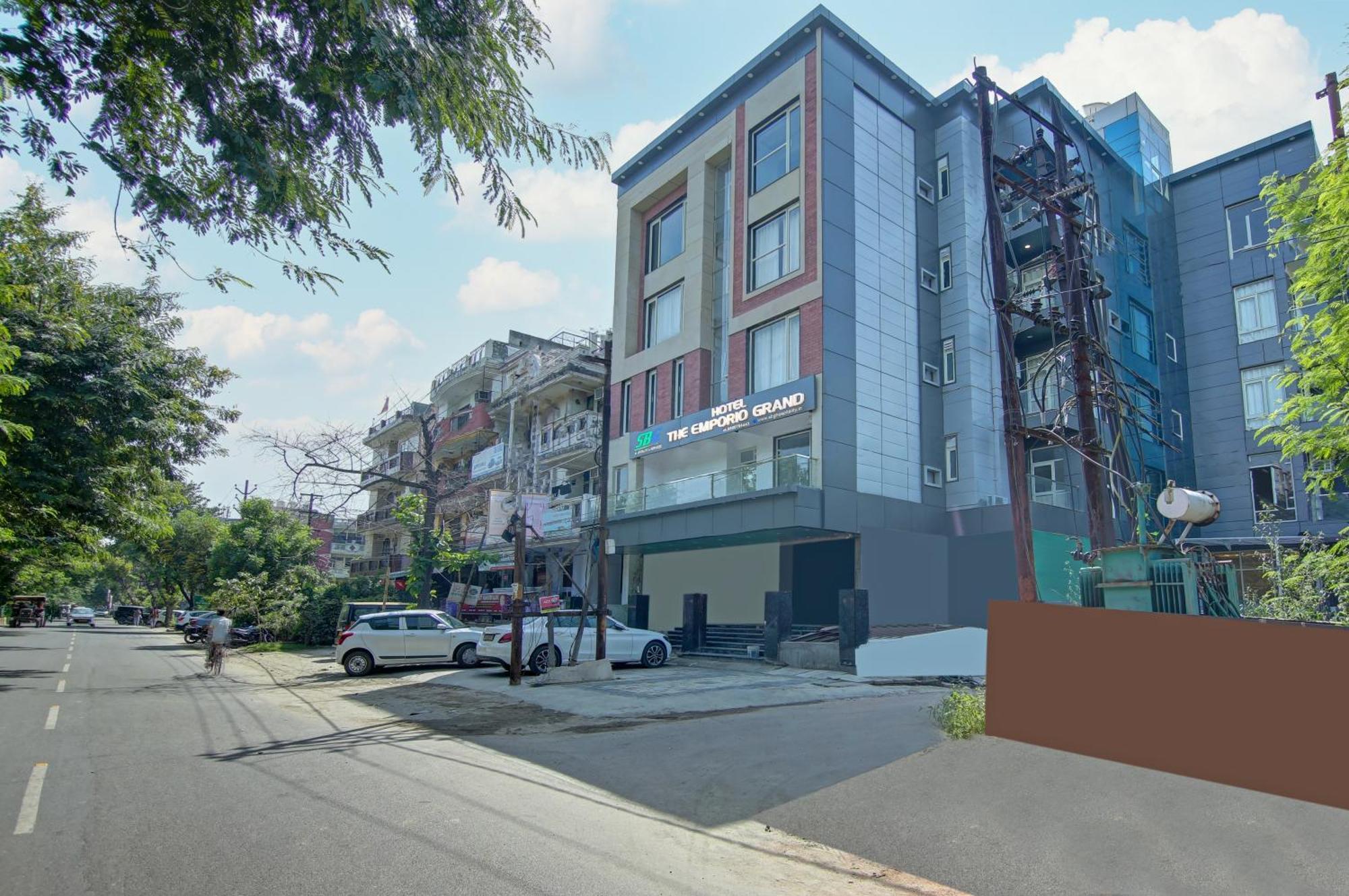 Hotel The Emporio Grand Near Vaishali Metro Station Ghaziabad Exterior foto