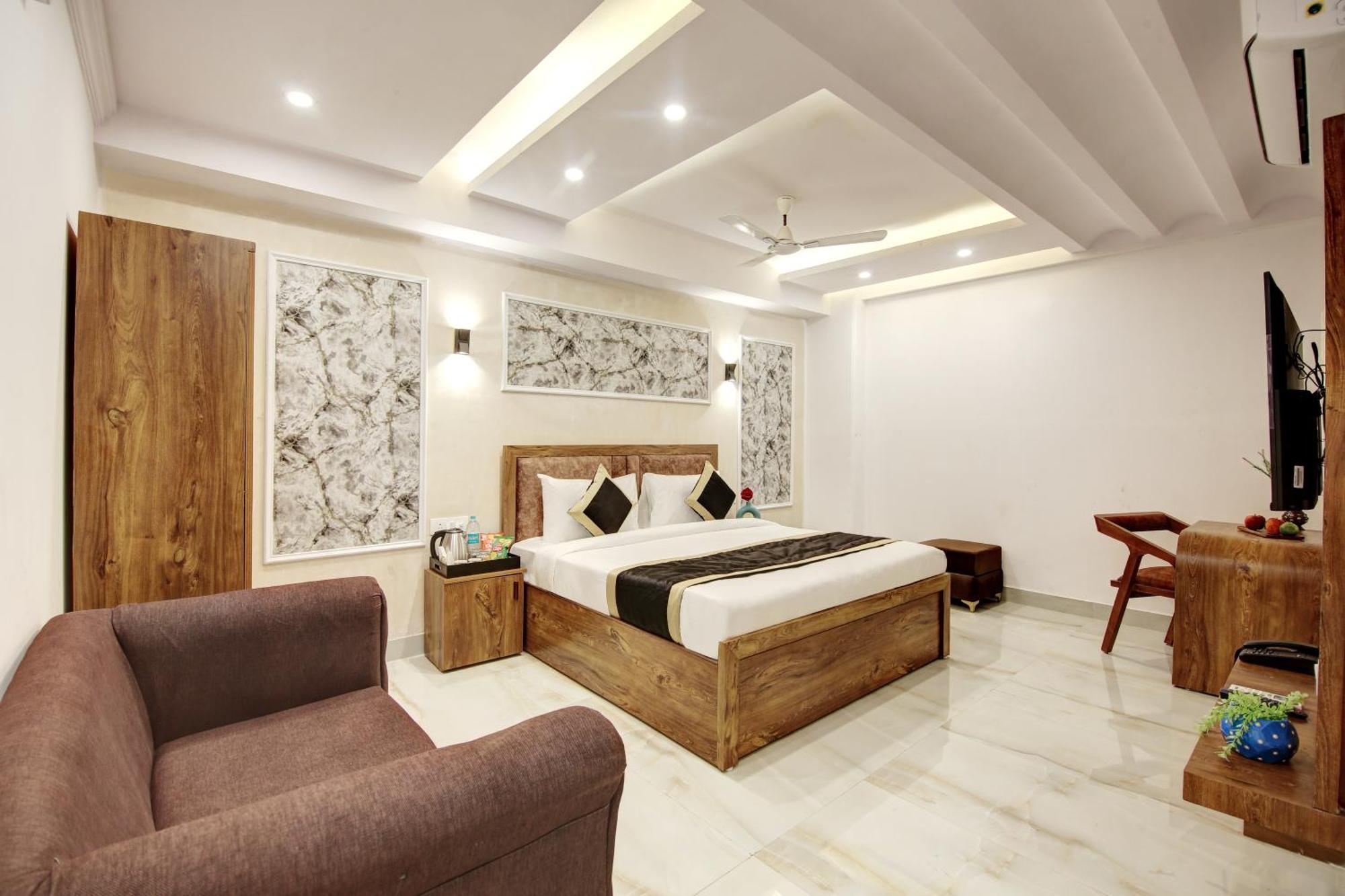 Hotel The Emporio Grand Near Vaishali Metro Station Ghaziabad Exterior foto